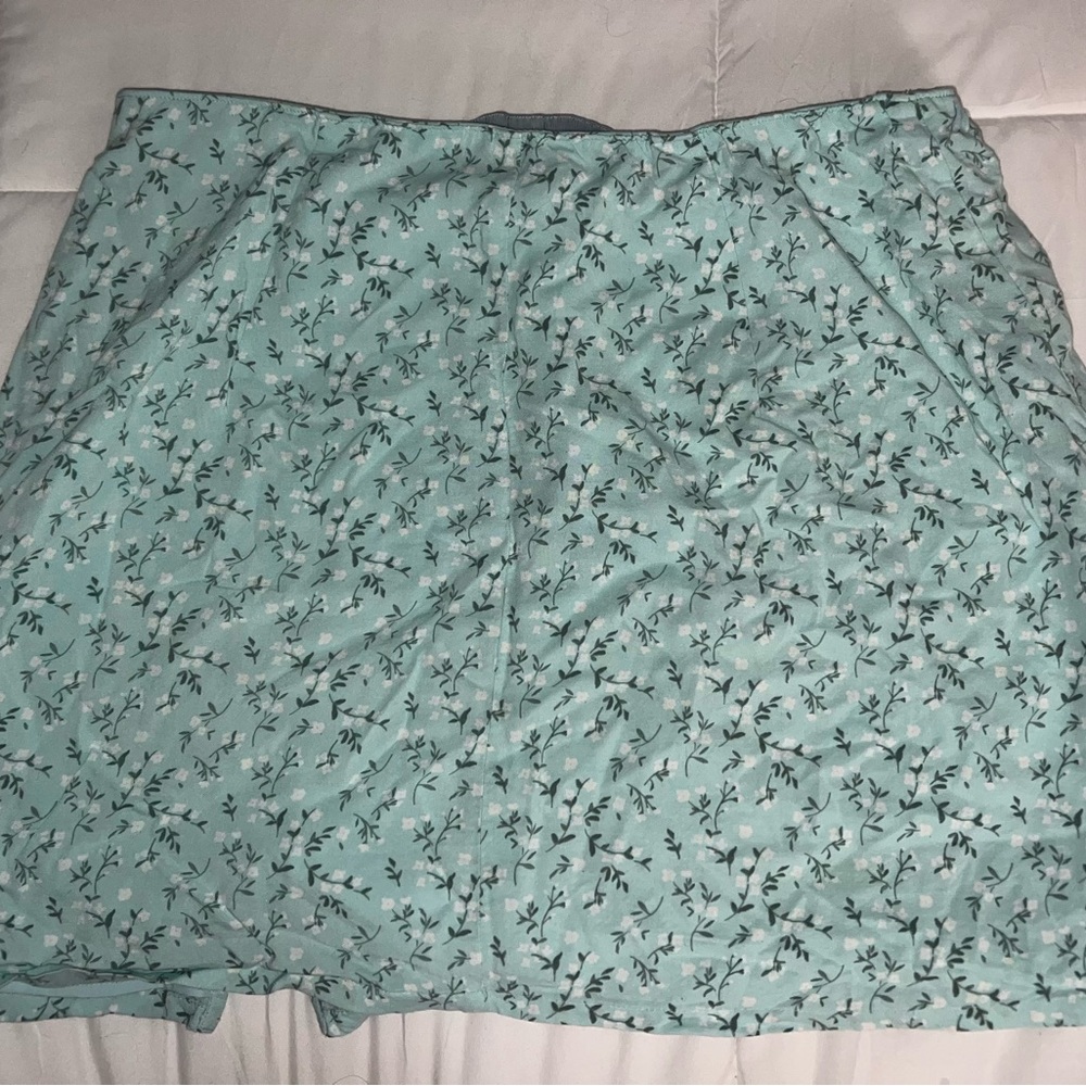 Hollister Floral Mini Skirt